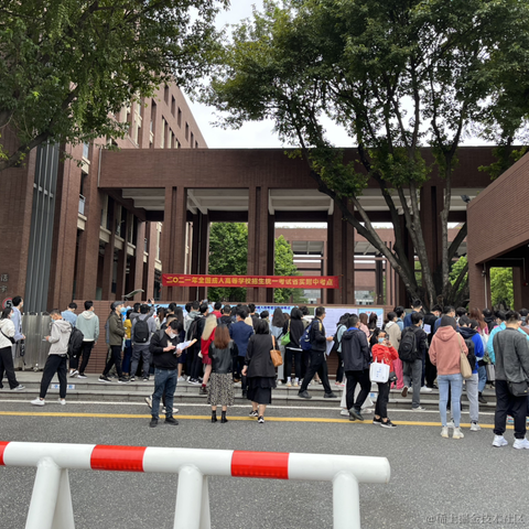 神奇的程序员于2021-10-23 08:24发布的图片