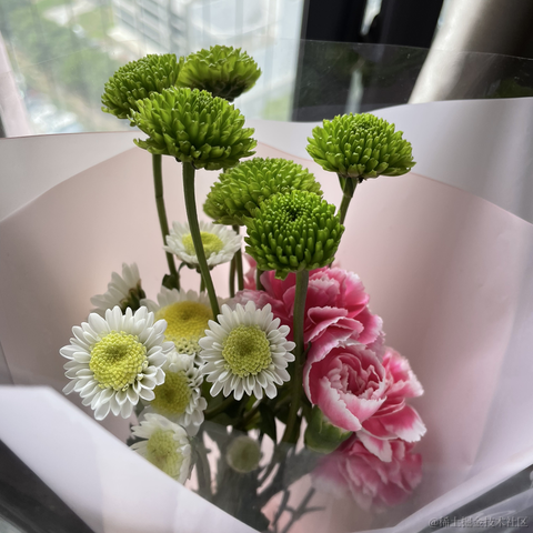 我是个靓崽于2023-04-30 23:45发布的图片