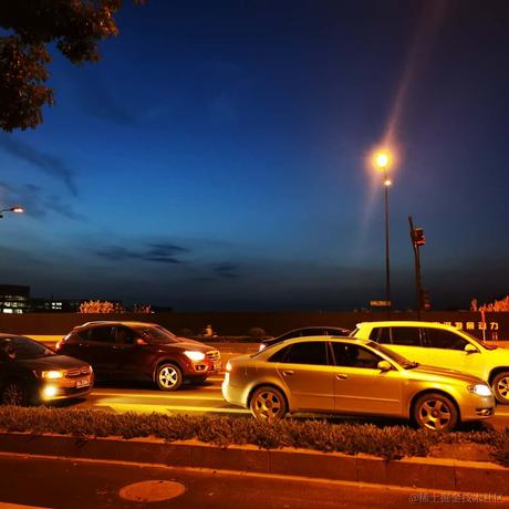 前端开发张小七于2020-08-24 18:33发布的图片