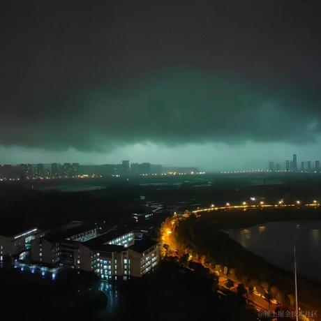 今天宜喝冰阔落于2024-04-29 13:07发布的图片