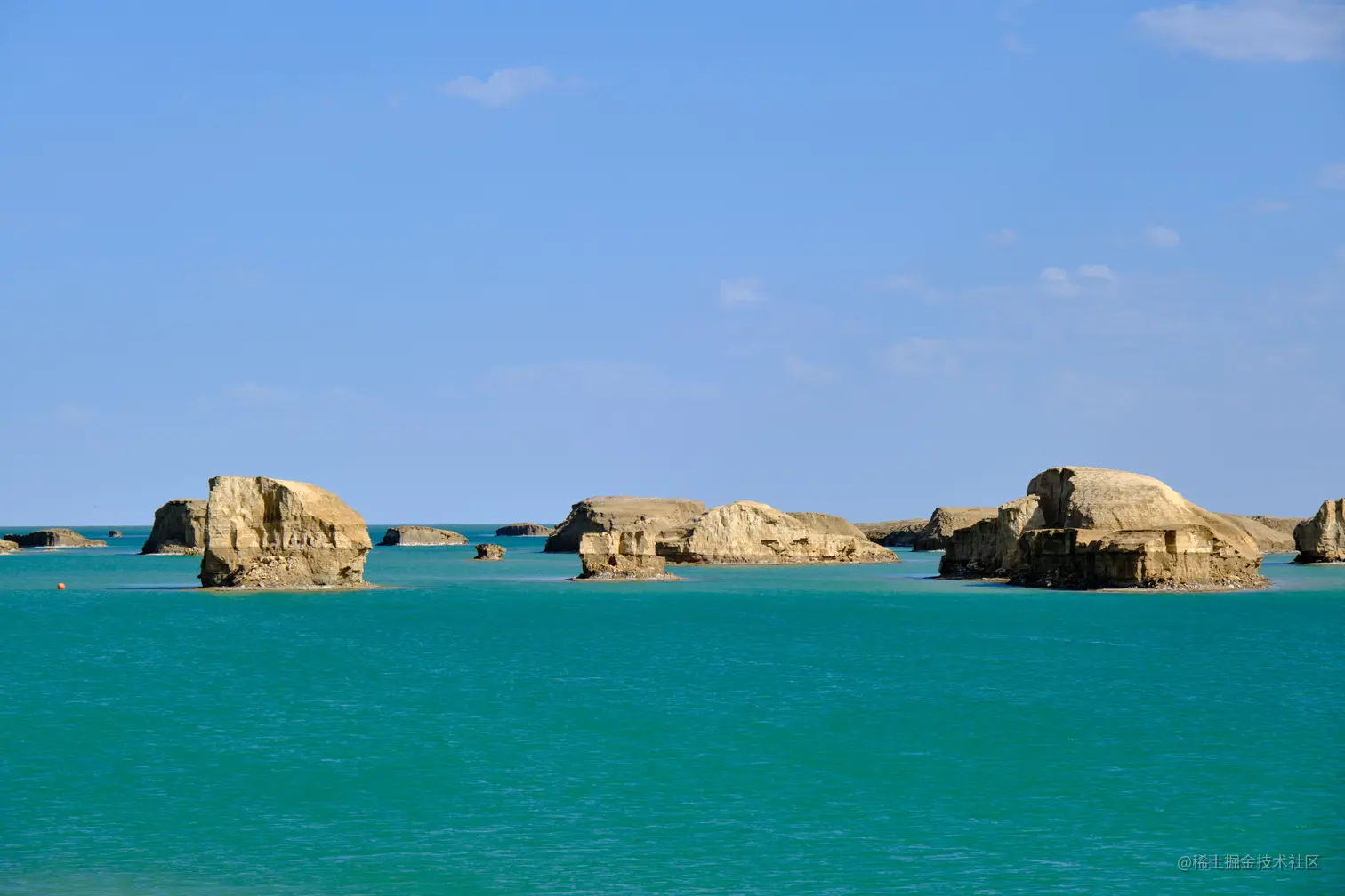 水上雅丹2 (1).jpg