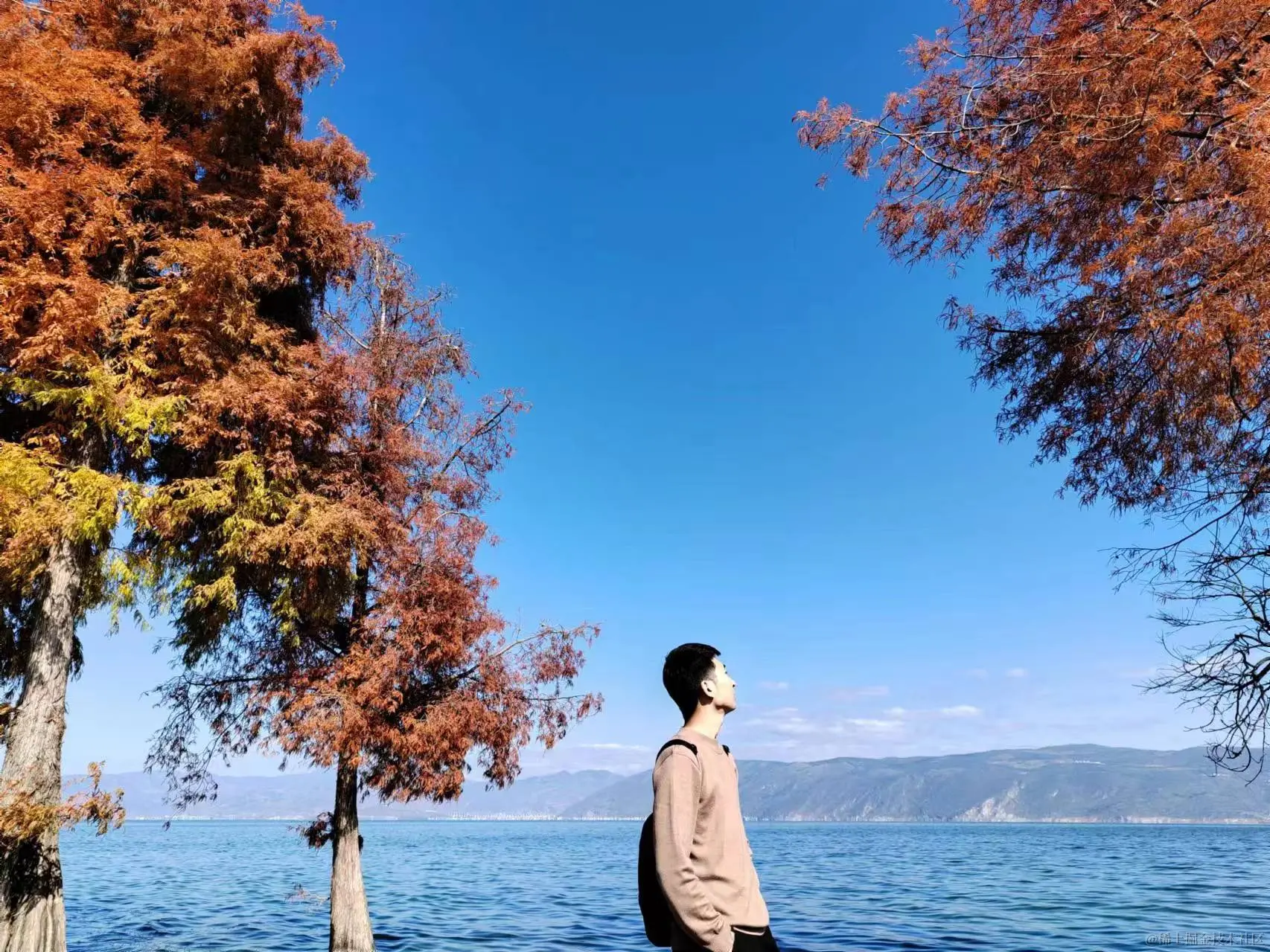 大理洱海.jpeg