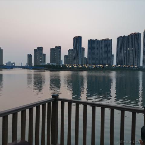 布衣1983于2023-06-10 23:57发布的图片