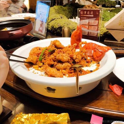 欲捺于2022-11-27 23:05发布的图片