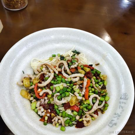 欲捺于2022-11-19 08:06发布的图片