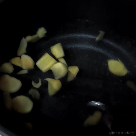 今天吃嘉晚饭于2022-11-27 18:40发布的图片