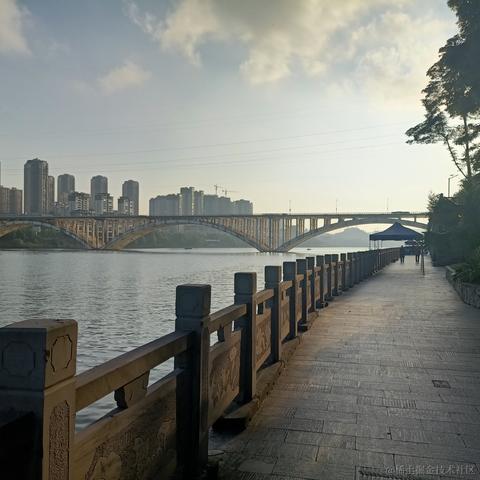 跟我一起秃秃秃于2022-12-25 00:14发布的图片