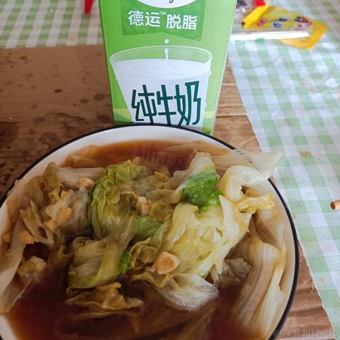 等鸡吃完了米狗舔完了面我就能中奖于2022-11-27 22:02发布的图片