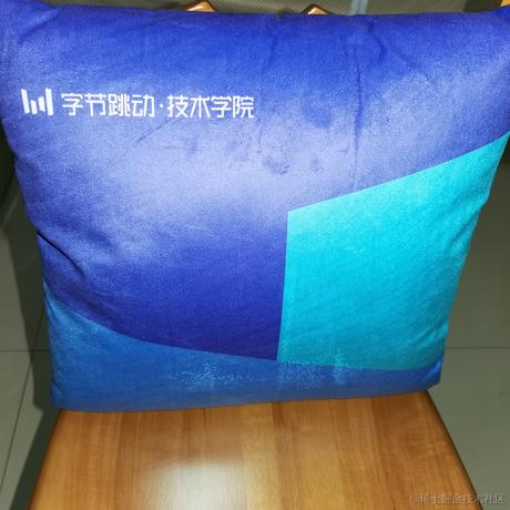 54runoober于2020-10-26 21:54发布的图片