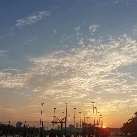 梦与爱做梦的诗于2022-11-23 21:14发布的图片